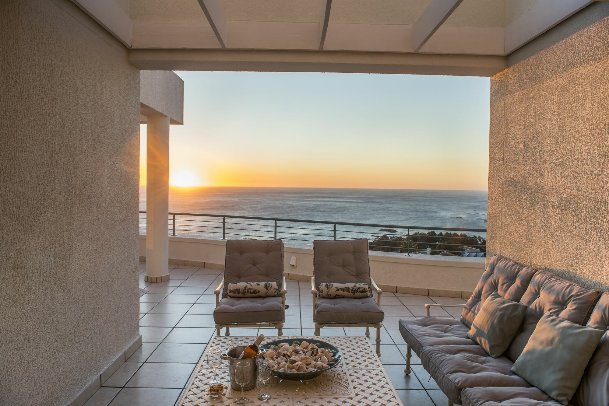 Bay Reflections Camps Bay Luxury Serviced Apartments Κέιπ Τάουν Εξωτερικό φωτογραφία